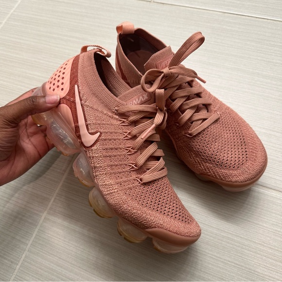 Ash Pink Vapormax - Picture 1 of 3